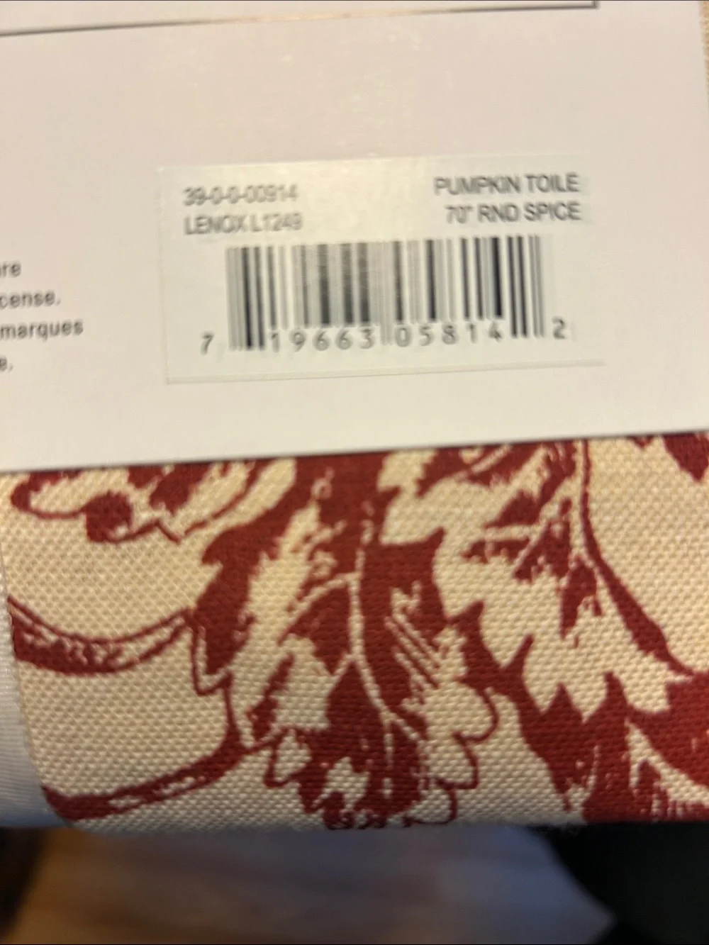 NWT LENOX Pumpkin Toile / Botanical Round Tablecloth in Spice